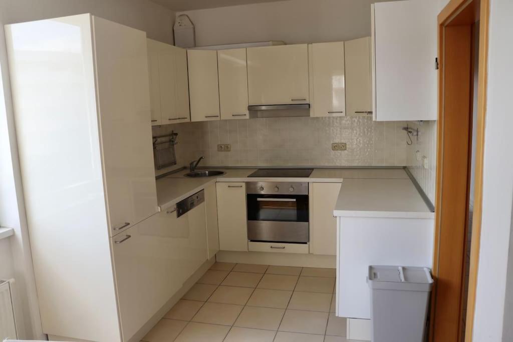 Apartment Hurka - 15 Min Do Centra, Garaz Πράγα Εξωτερικό φωτογραφία